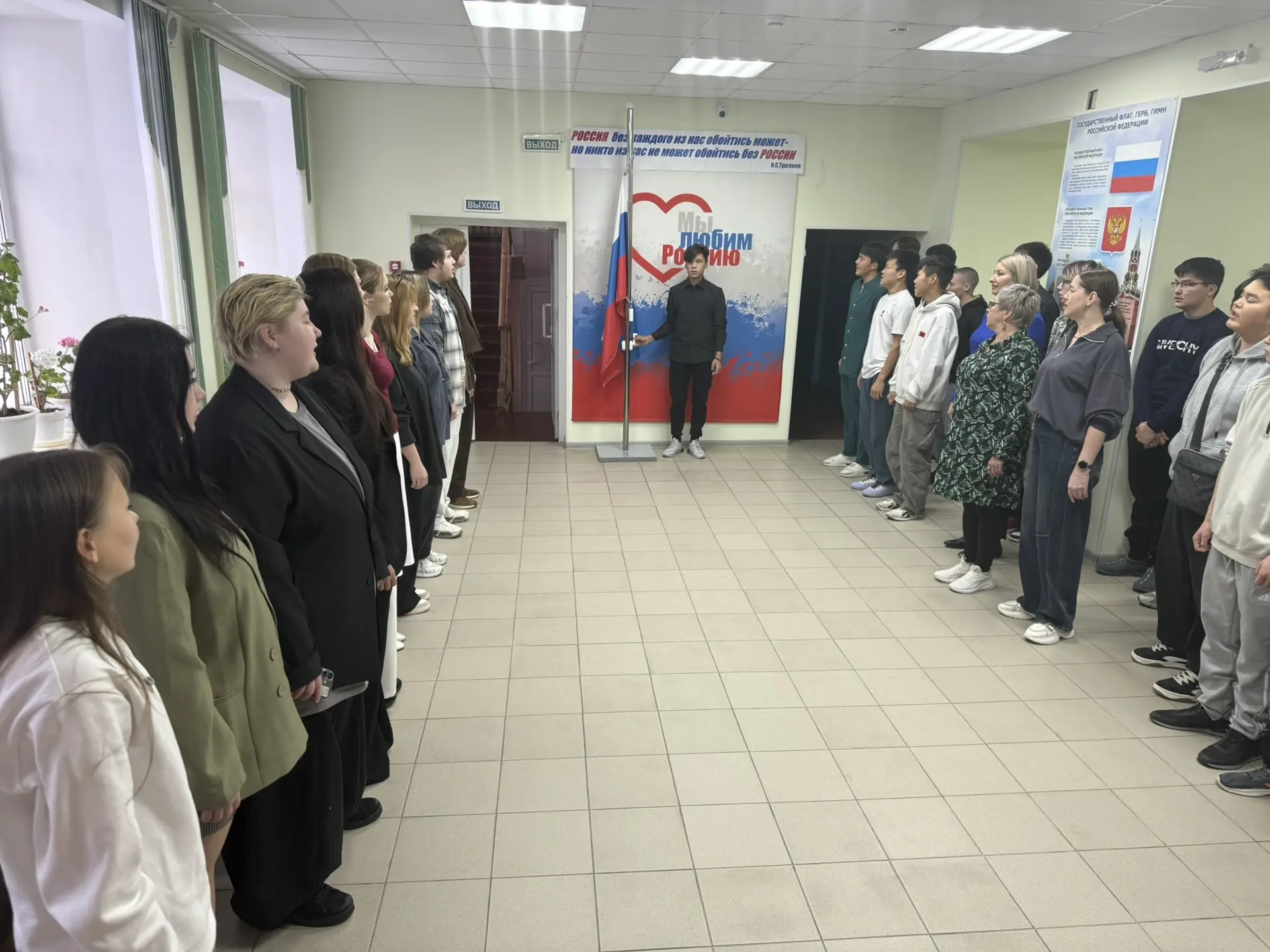Когда студенты в роли преподавателей: наш техникум на один день стал территорией самоуп...