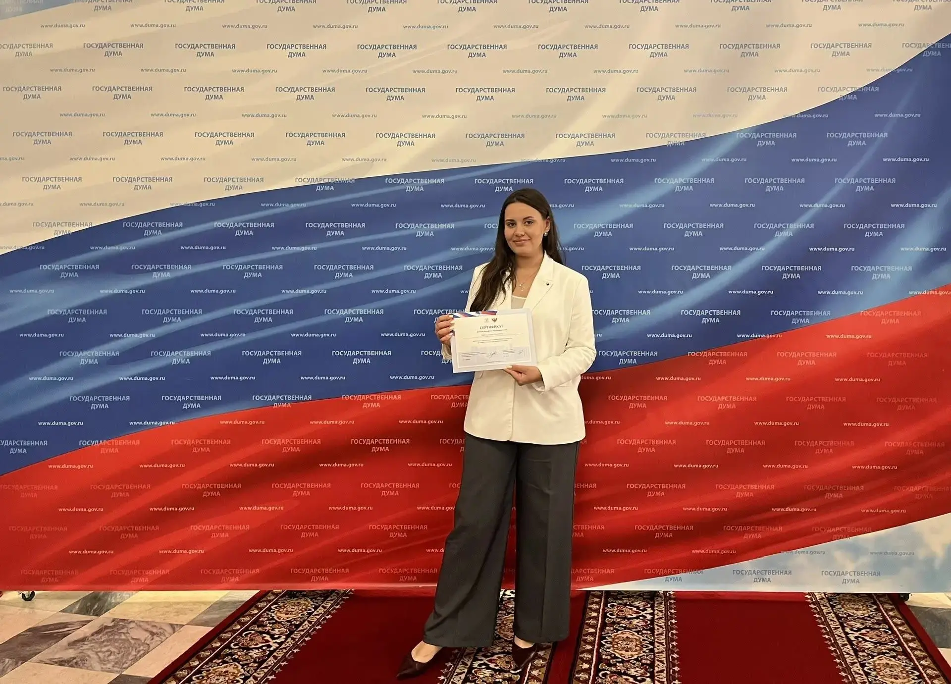 🏛 Представитель Губкинского университета приняла участие в расширенном заседании Молодёжного экспер