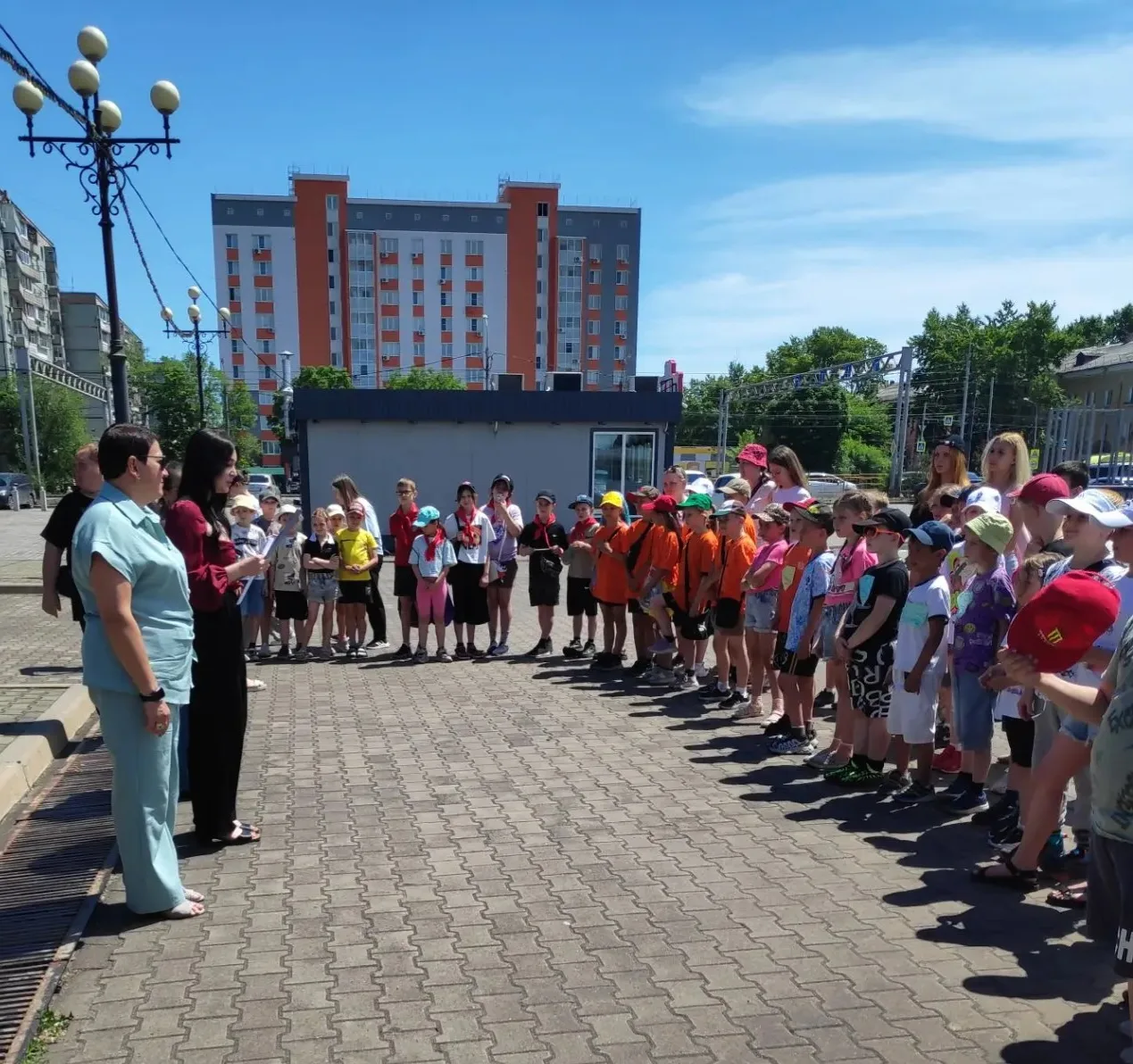 🌟МЫ ВМЕСТЕ — ЭТО СИЛА! 

Наша дружная команда пришкольного лагеря приняла участие в городском квест