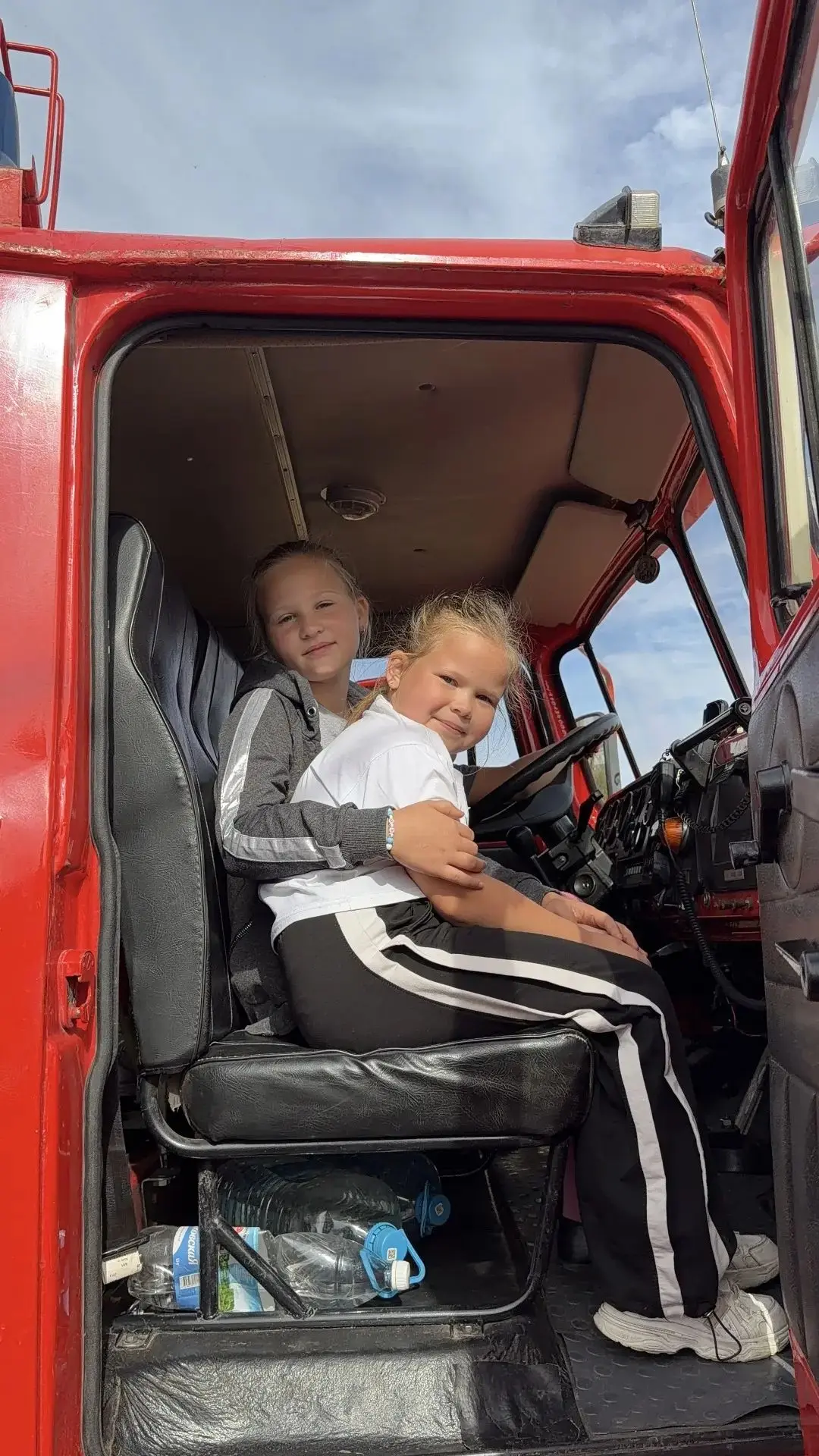 🚒 29 сентября Киквидзенскую школу посетили долгожданные гости — сотрудники Противопожа...