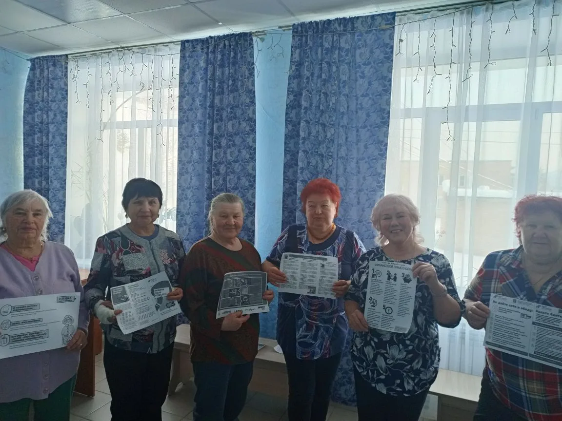 В СДК п. Ленинск прошла познавательная программа «Финансовая грамотность» для людей ста...