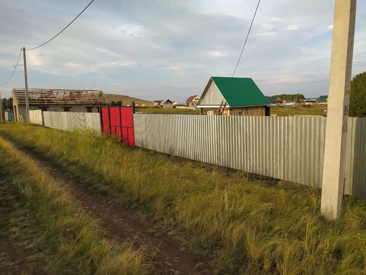 ЦЕНА СНИЖЕНА!!!!! Продается времянка в д. Хасаново ул. З. Валиди. Времянка бревенчатая,...