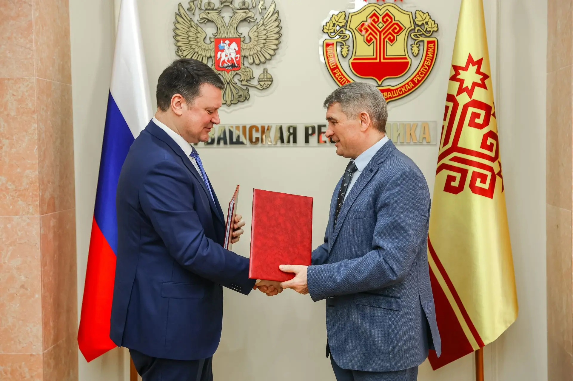 🤝 Главное из рабочей поездки Председателя Соцфонда Сергея Чиркова в Чувашию  📊 ТОП-5 событий Глава С