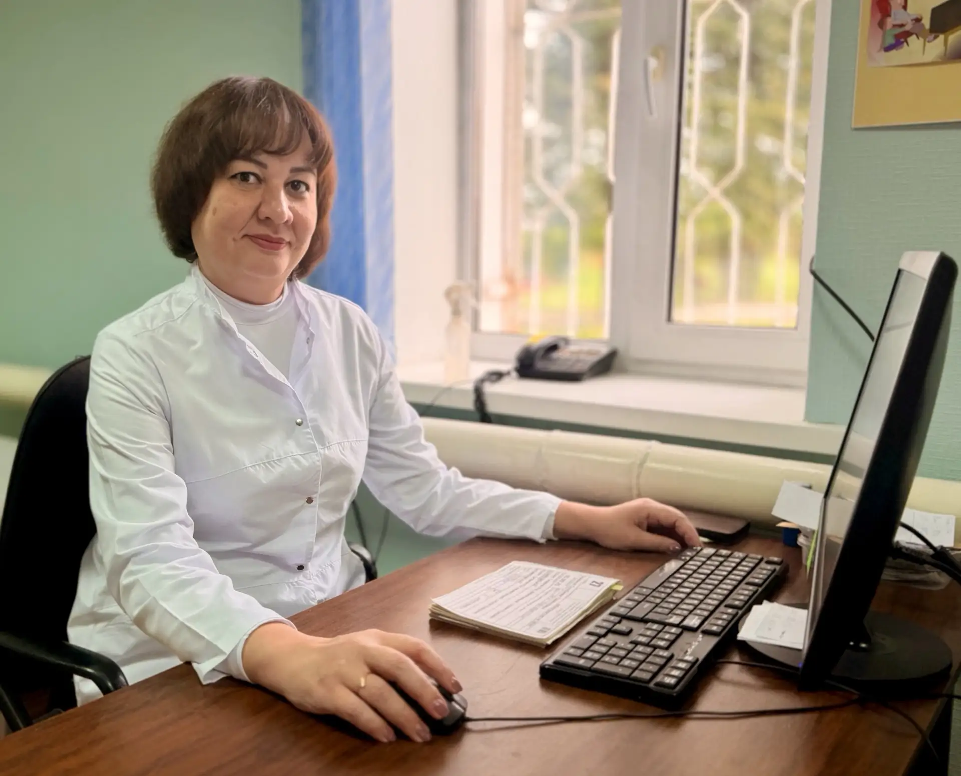 🧑‍⚕️🏥 В Надыровском ФАПе приступила к работе новый фельдшер по программе «Земский фел...