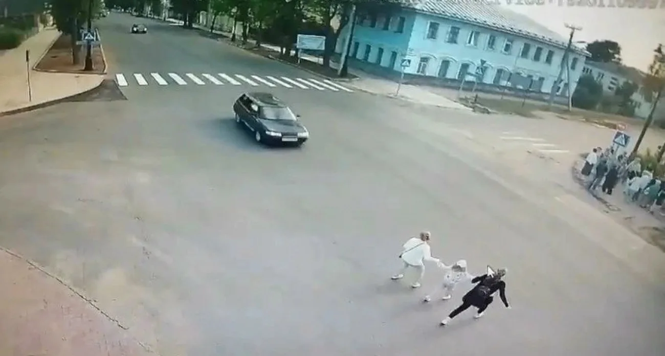 - Водитель, сбивший 4-летнюю девочку в Угличе получил реальный срок