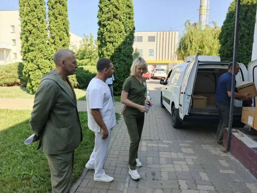 Брянская область передала Белгороду 1000 доз альбумина для пострадавших