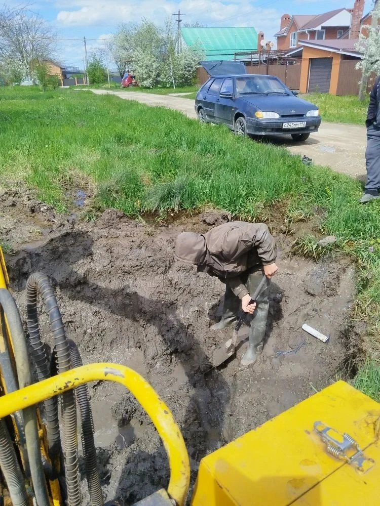 В рамках работ по водопроводно-канализационному хозяйству устранены аварийные порывы на...