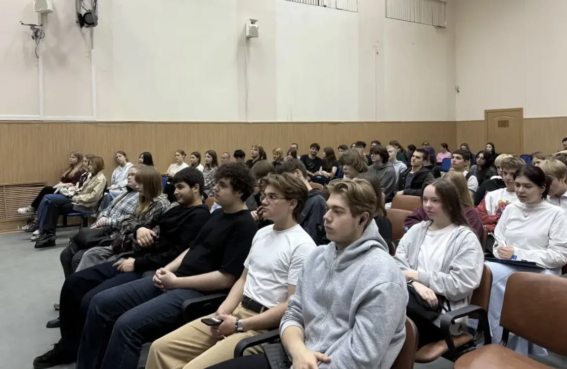 ВСТРЕЧА С ПРЕДСТАВИТЕЛЯМИ СЛУЖБЫ ПО КОНТРАКТУ В ВОЙСКАХ БПЛА

3 июня 2026 года в нашем колледже сост