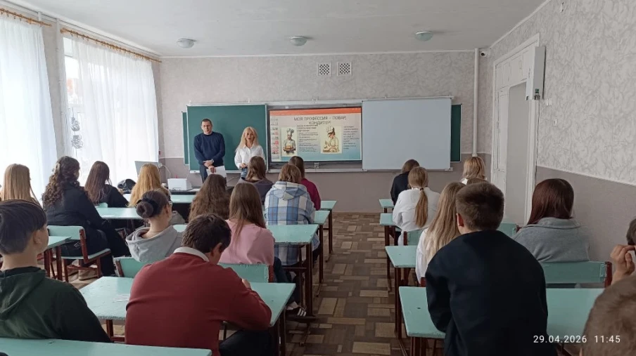 «Шаг в профессию»: ГБПОО ЛНР «Антрацитовский колледж автомобильного транспорта» заверши...