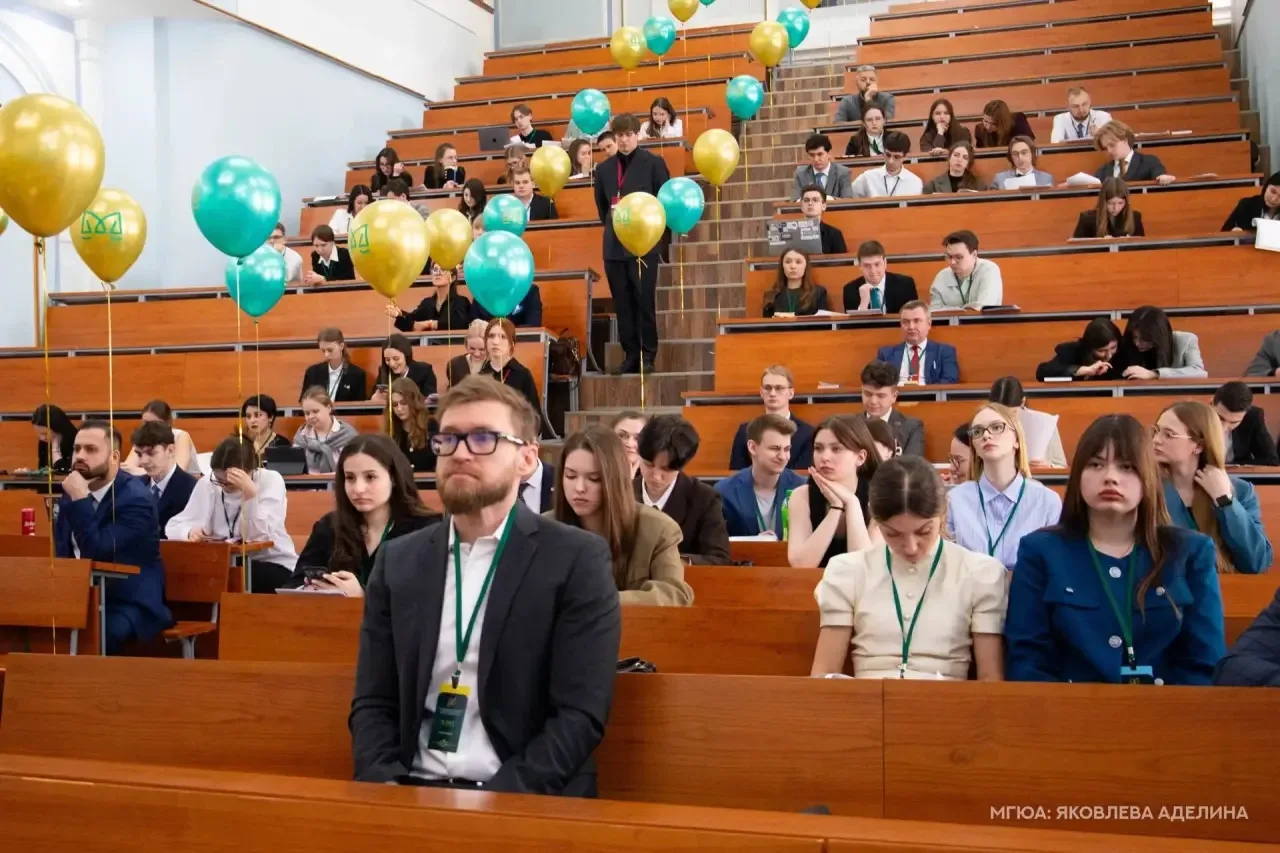 Команда ПГУ в финале Всероссийского конкурса «Модель уголовного суда»  👩🏼‍⚖️На площадках МГЮА имени 