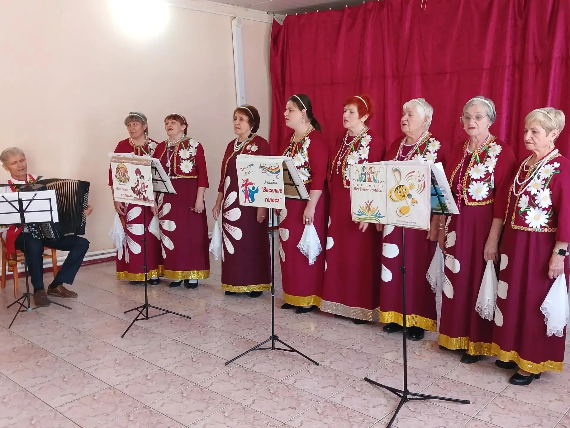 🎶 «Родной земли многоголосье»: «Поезд Милосердия» привёз праздник жителям Софиевки