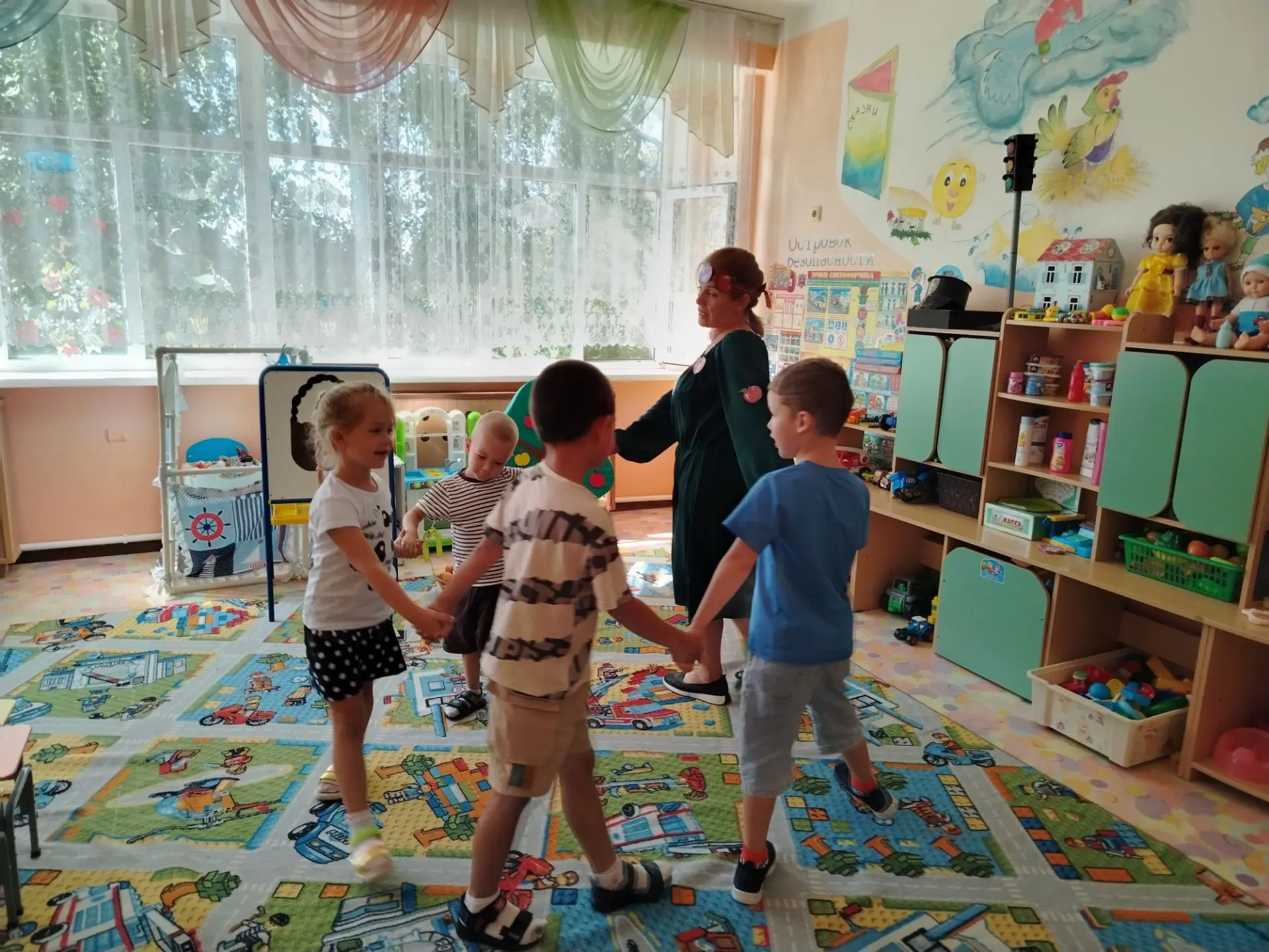 🍏🍎В нашем детском саду прошёл весёлый и познавательный праздник — Яблочный Спас! Ребя...