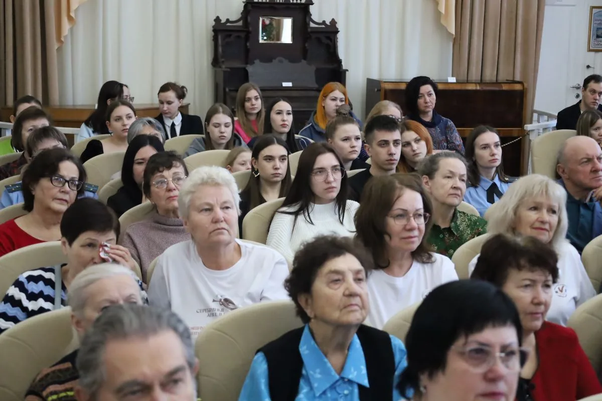 В Белом зале Государственного музея истории литературы и искусства Алтайского края состоялось торжес