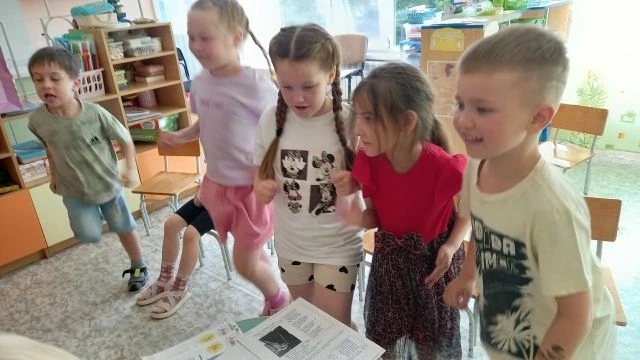 🌺Двери в мир чудес
6 июня в Российской Федерации отмечают День русского языка и день рождения Алекс