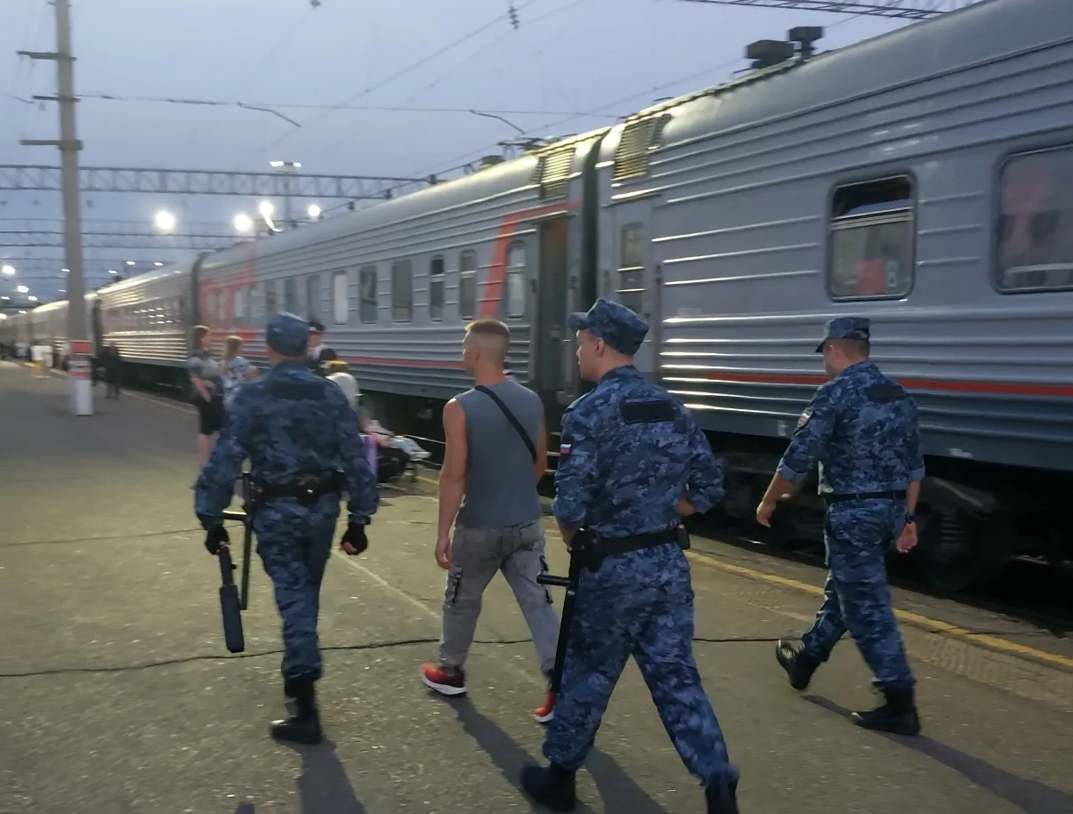Мужчина несколько лет не исполнял обязанность по уплате алиментов на содержание 15-летнего сына, нак