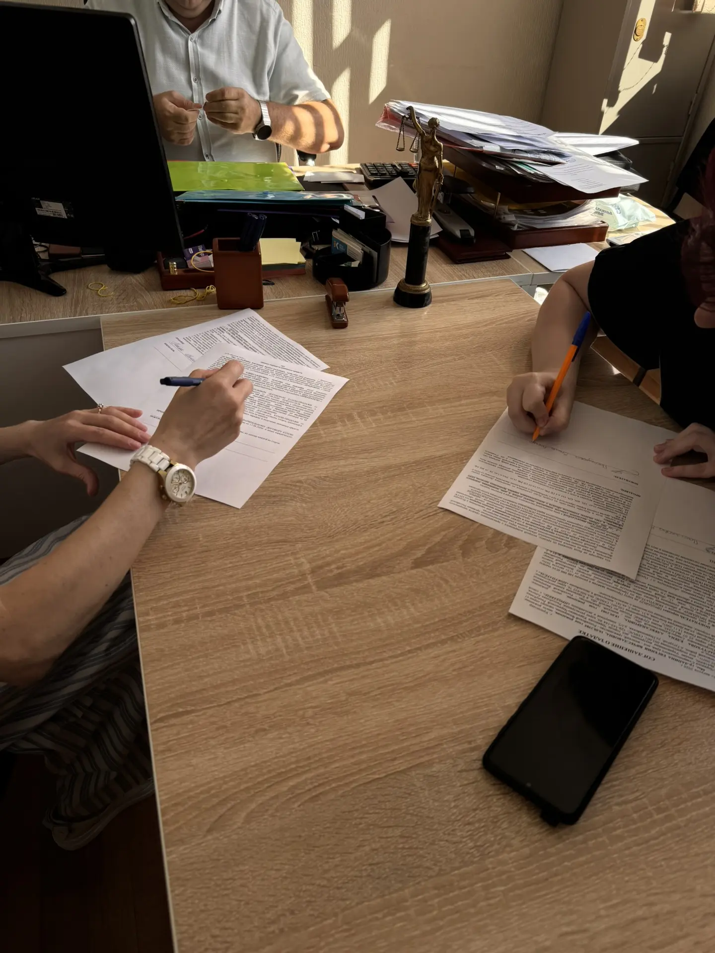 Подписали задаток. Я представляла интересы продавца. Объект был продан за 4 месяца. Сам...