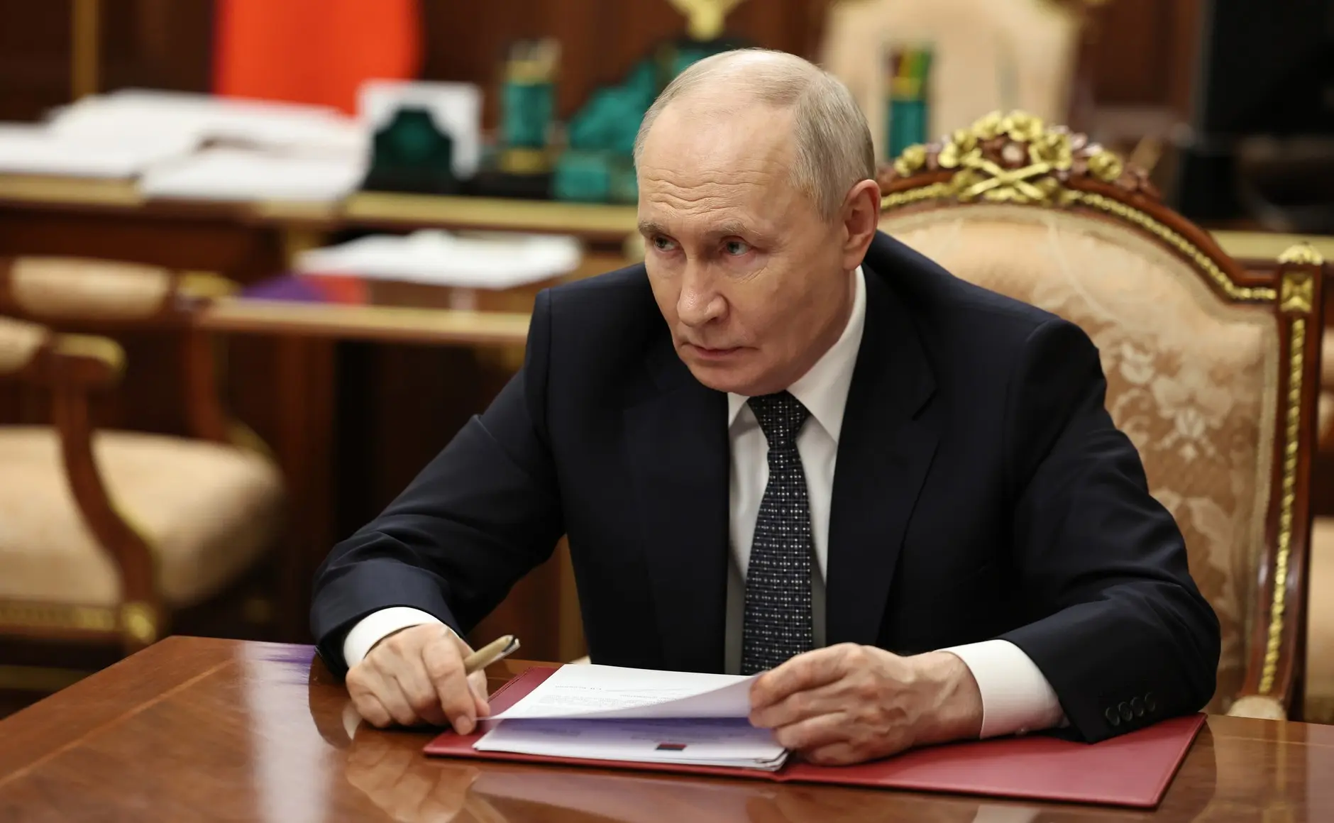 В рамках рабочей встречи доложил Владимиру Владимировичу о подготовке к празднованию 20...