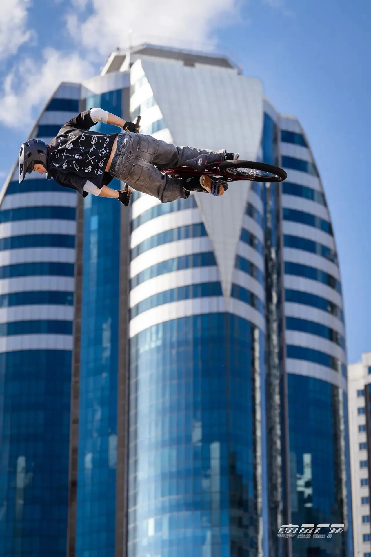 Дмитрий Рыжаков из Оренбургской области взял серебро чемпионата России по BMX-фристайлу