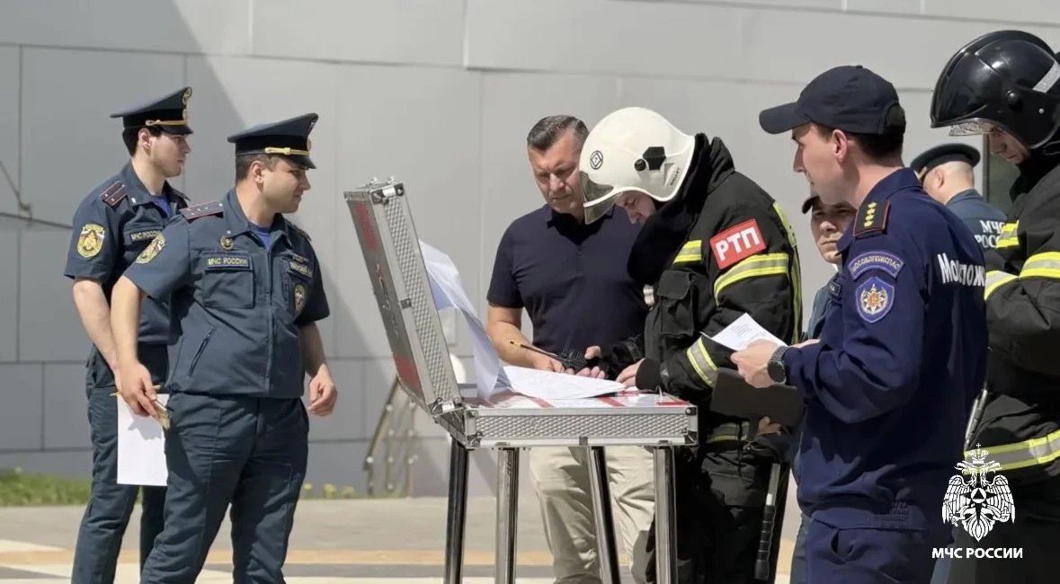 🚨 В Одинцовском округе прошли масштабные пожарно-тактические учения  На базе сельского Дома культуры