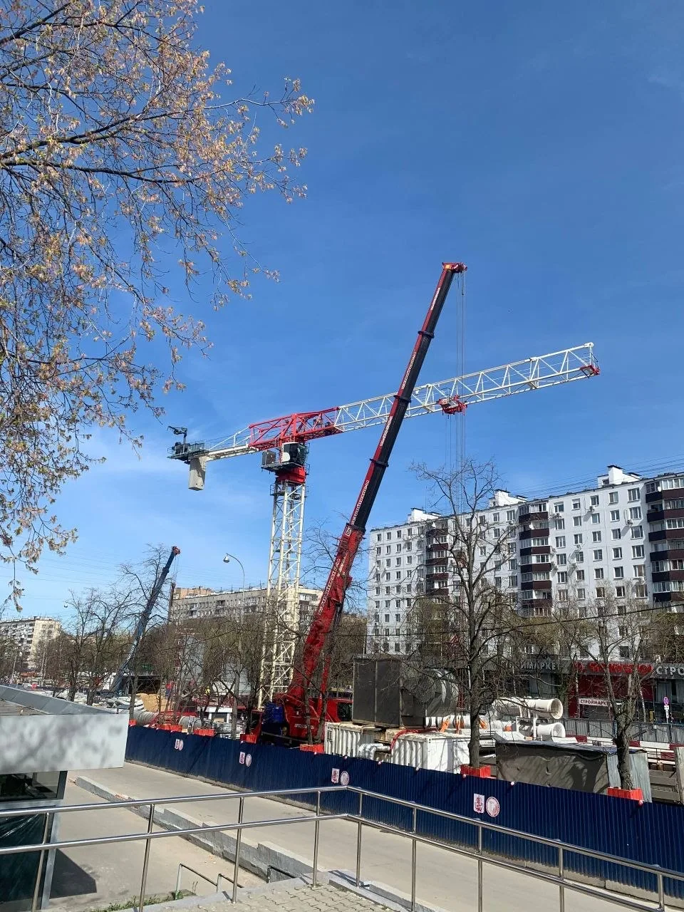 👀 В Гольяново продолжается строительство метро