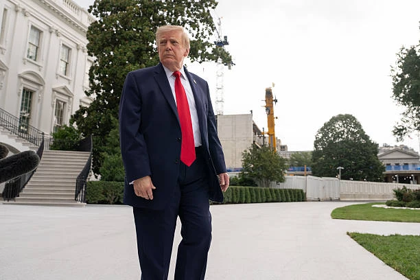 Трамп допустил, что США могут официально попросить Европу задействовать свои стратегиче...