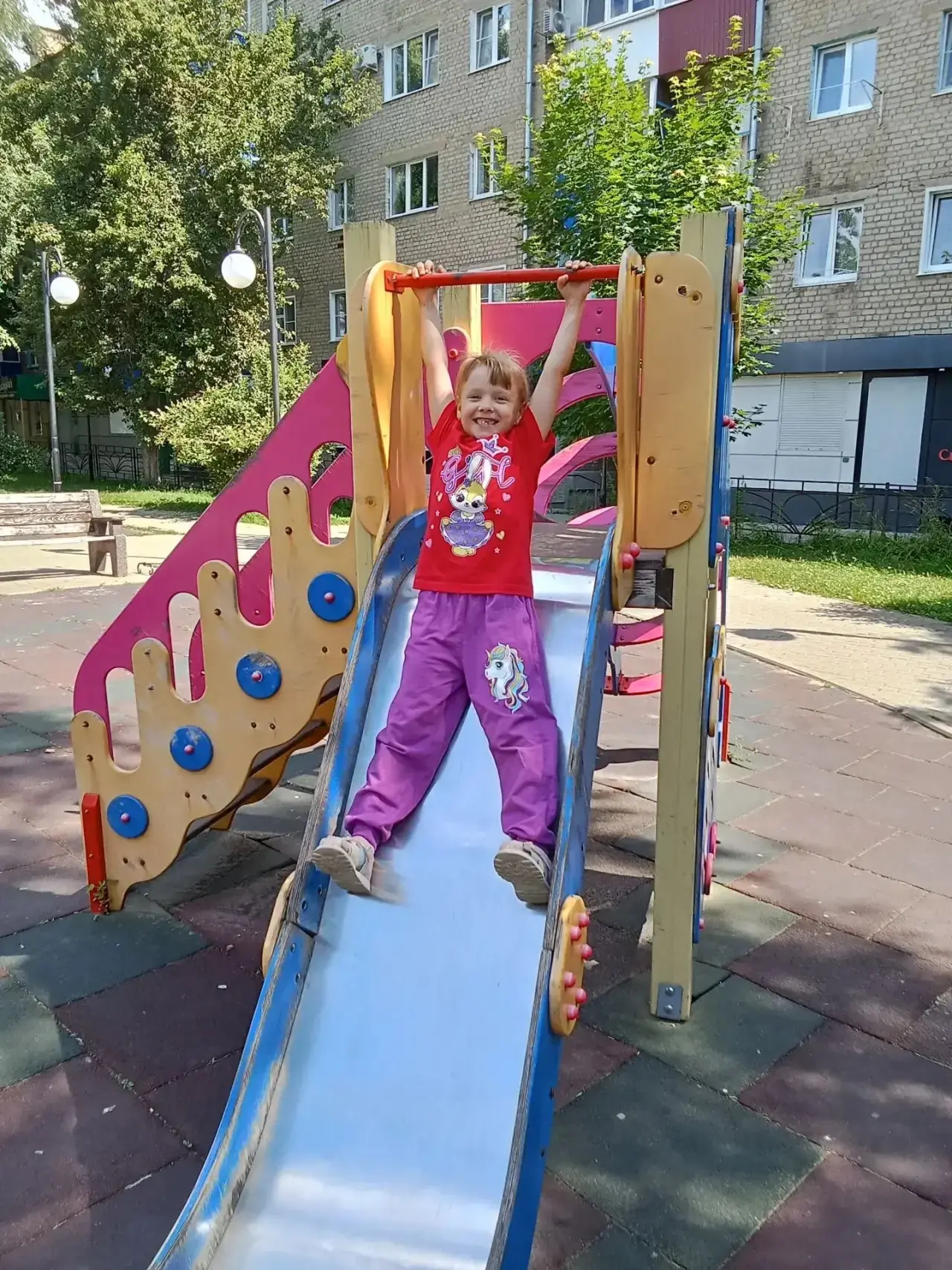27.07. воспитанница подготовительной группы Шалунова Арина отмечает  свой шестой день рождения!
С дн
