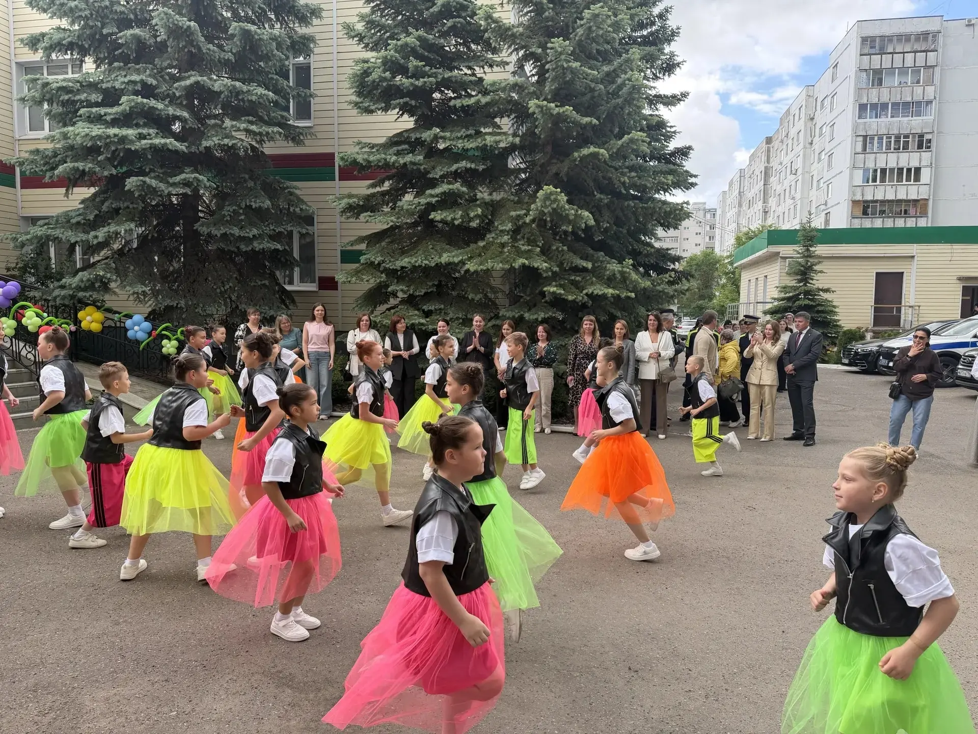 Завершились праздничные дни, посвящённые Международному дню защиты детей большим концер...