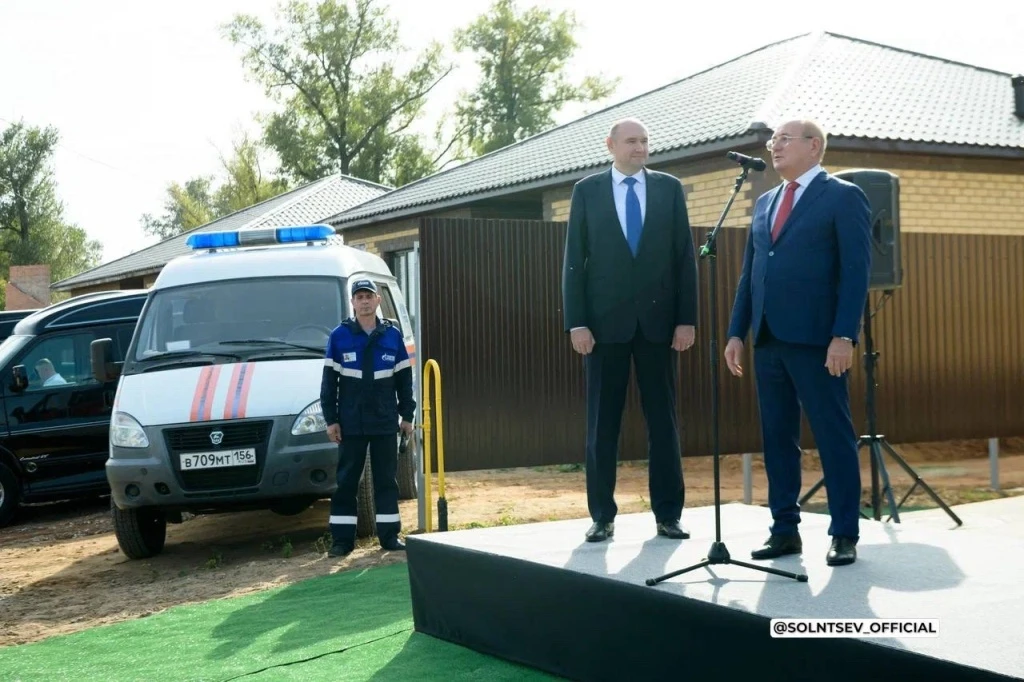 🔥 Евгений Солнцев и Виталий Маркелов подключили дом в селе Нежинка к сетевому газу