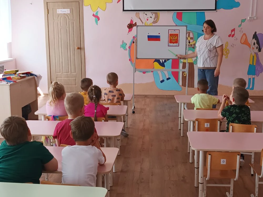 11 июня 2026 года в МБДОУ "Кураловский детский сад" прошёл тематический день, посвященный Дню России