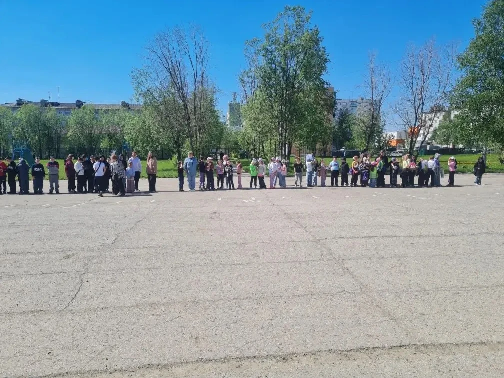 🌞 Сегодня в лагере особенный день — День безопасности! 🚒🛡️