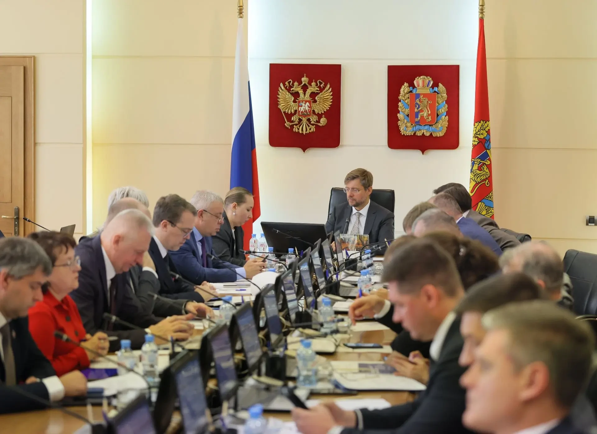 Правительство края утвердило госпрограммы на 2027–2029 годы с бюджетом более 1,7 трлн р...