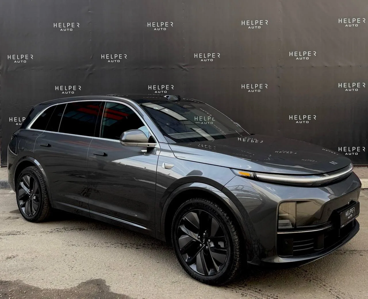 LiXiang L7 2023 • 1 владелец • 43 707 км • без ДТП и окрасов • Carmods • в наличии