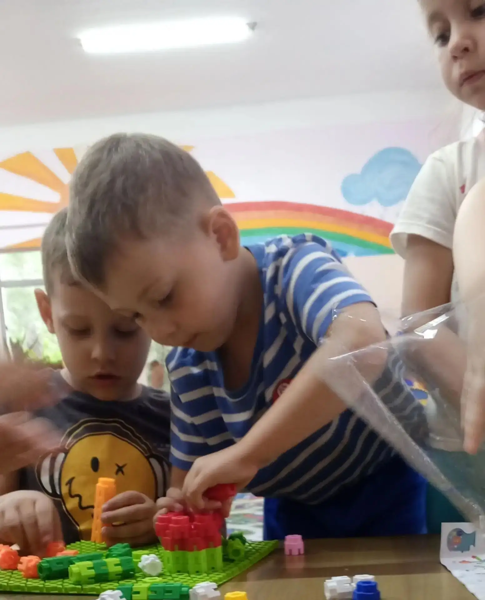 Магия конструирования живёт внутри каждого из. 🧱✨

🧱Без образца, без подсказок — только идея и жел