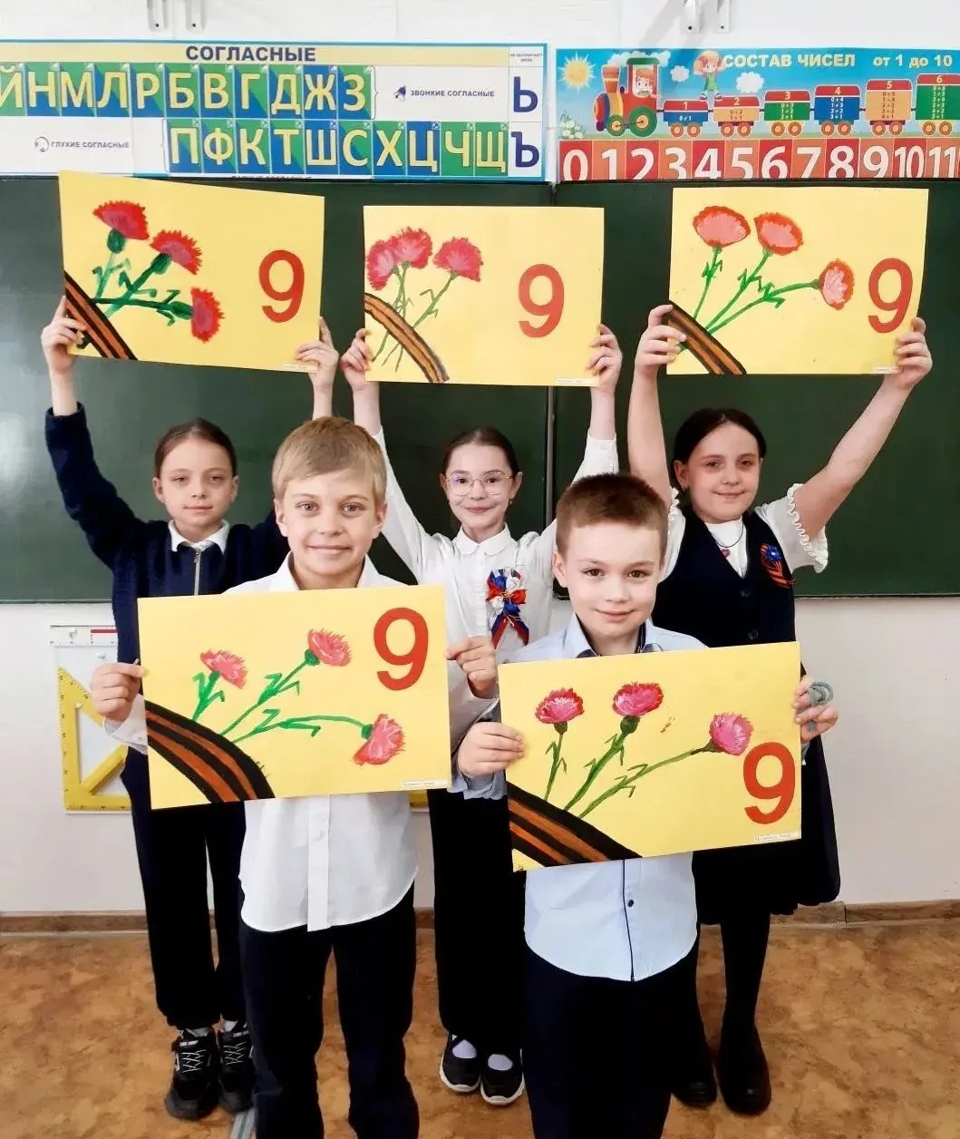 ВЕЛИКИЙ ПРАЗДНИК ВЕЛИКОЙ СТРАНЫ 🇷🇺                                                                  