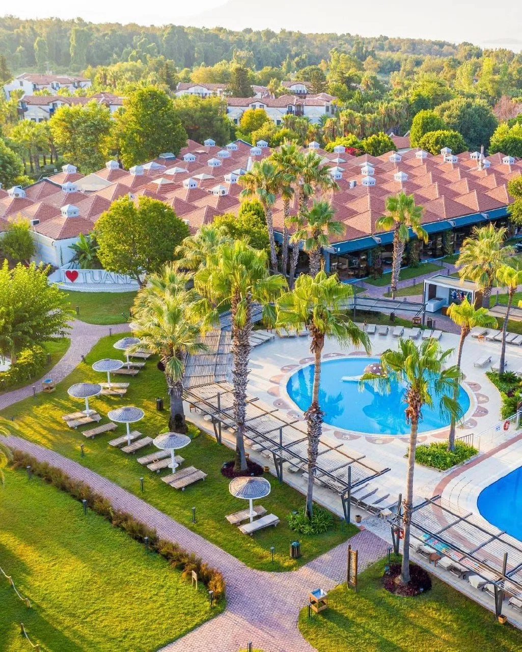 🌿 Уютный отдых среди природы и моря

Club Tuana Fethiye 5* — отель в живописном месте Яниклар, сред