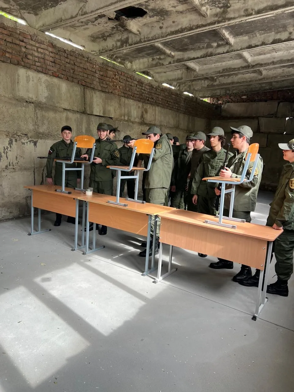 С 18 по 22 мая 2026 года юноши 10-х классов нашей школы проходили военно-спортивные  сборы в ГБУ ДО 