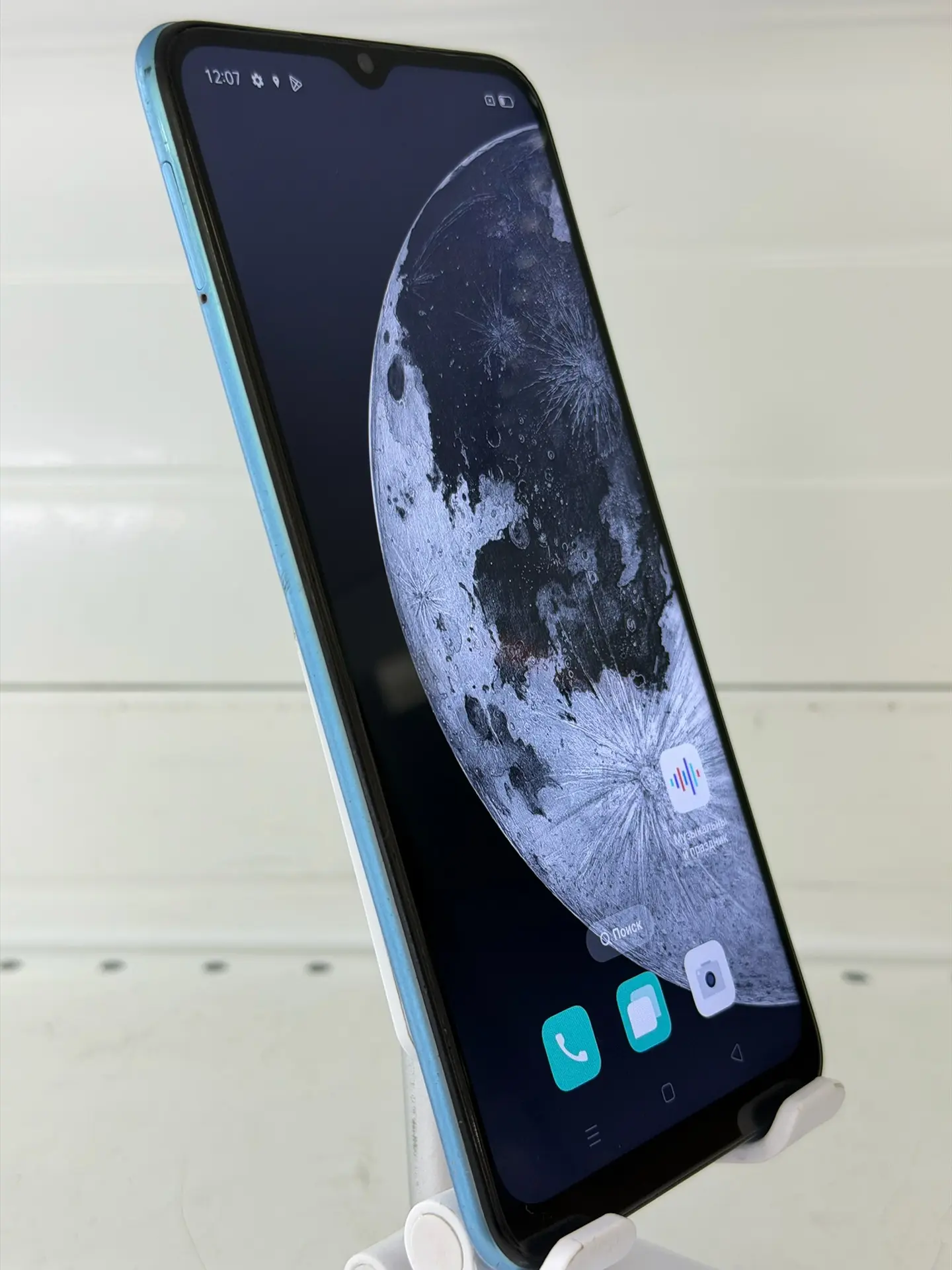 Смартфон OPPO A15