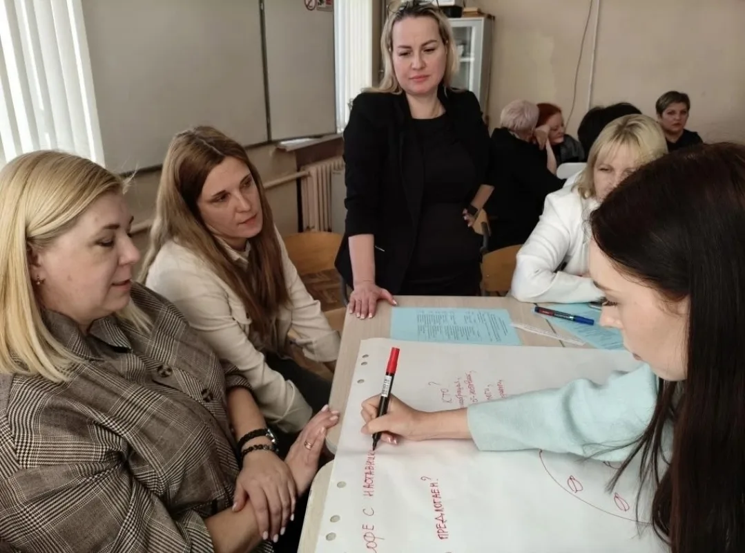 11 марта 2026 года на базе МОУ СШ №3 прошёл городской семинар на актуальную тему: «Наставничество бе