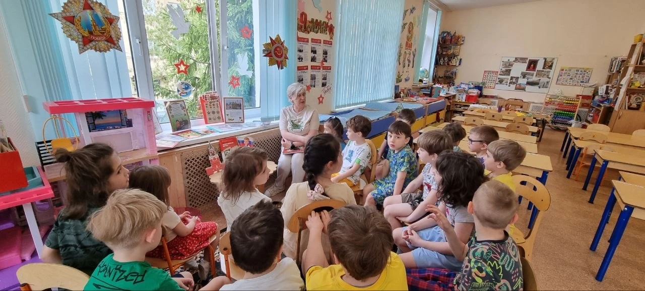 🎗️ В преддверии Дня Победы в дошкольных отделениях нашей школы прошли памятные мероприятия, посвящён