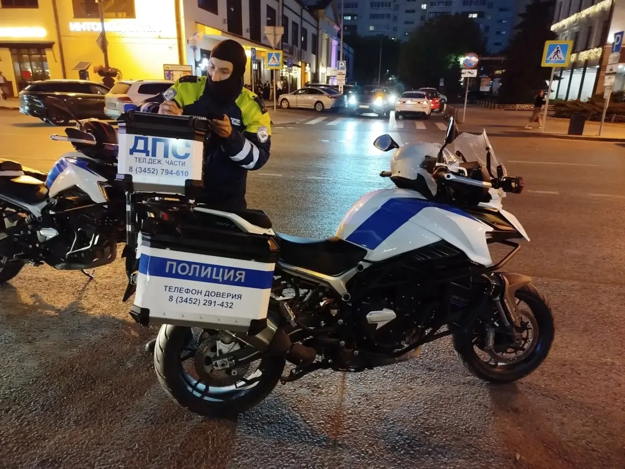 🚔Мотовзвод полка ДПС Госавтоинспекции несет службу в Тюмени