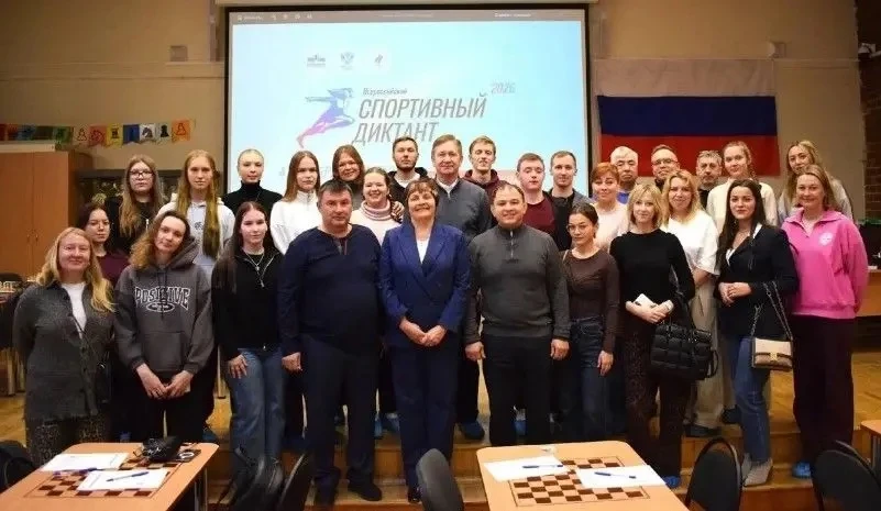 4 октября выпускник спортивной школы "Родонит" Иван Третьяков представил учреждение на ...