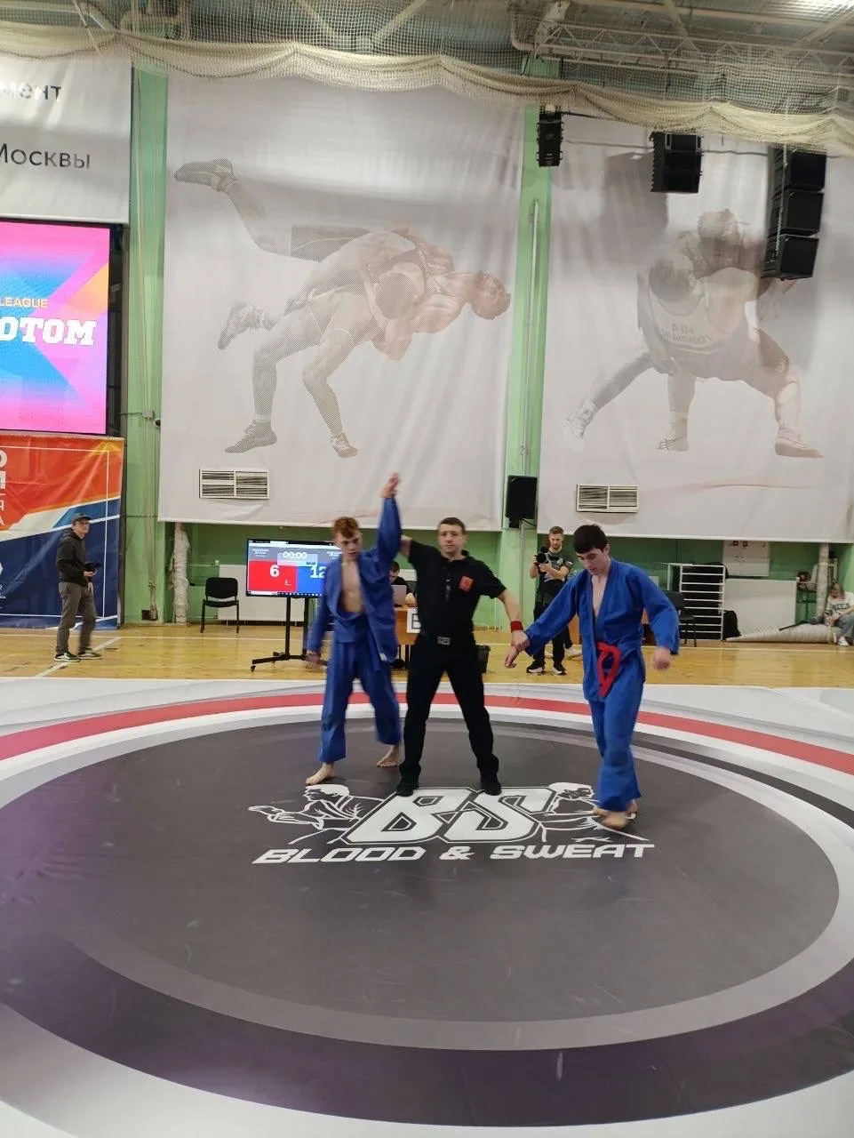 🔥Во дворце борьбы имени Ивана Ярыгина прошёл открытый турнир по спортивной борьбе (грэпплинг и грэпп