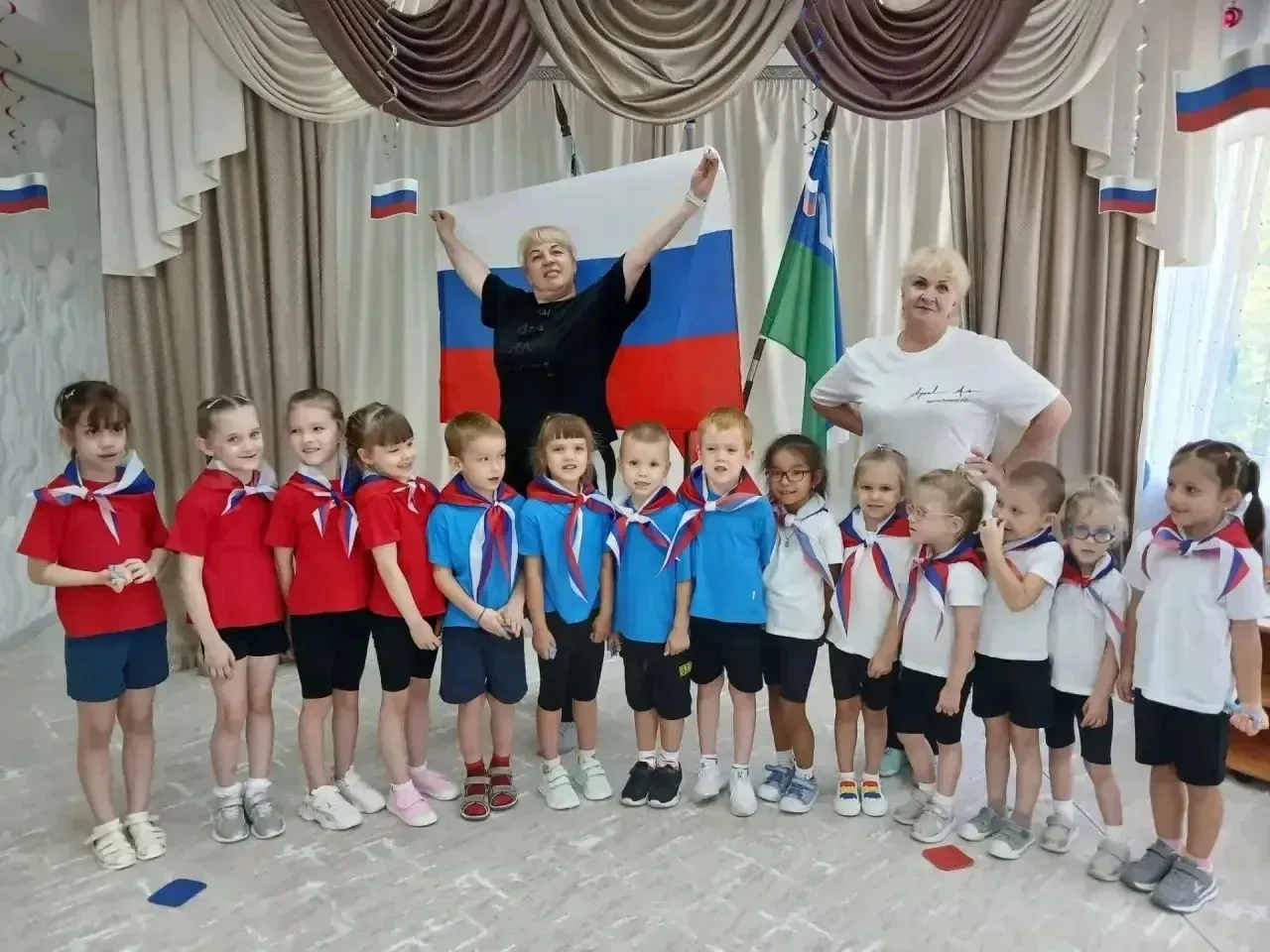 🇷🇺 В нашем детском саду прошли тематические мероприятия, посвящённые Дню Государствен...