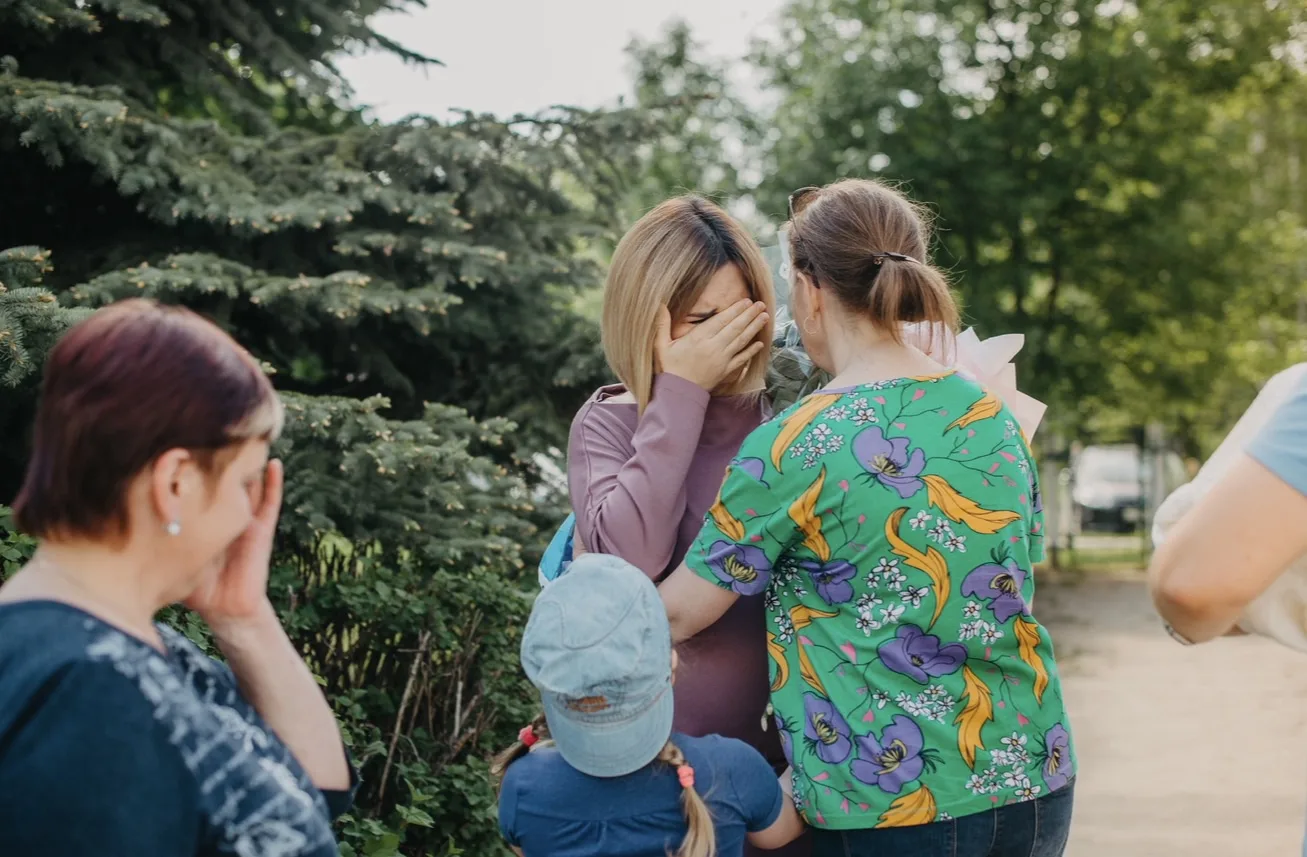 Позавчера у младшей дочки был день рождения. Шесть лет исполнилось с того дня, как она ...