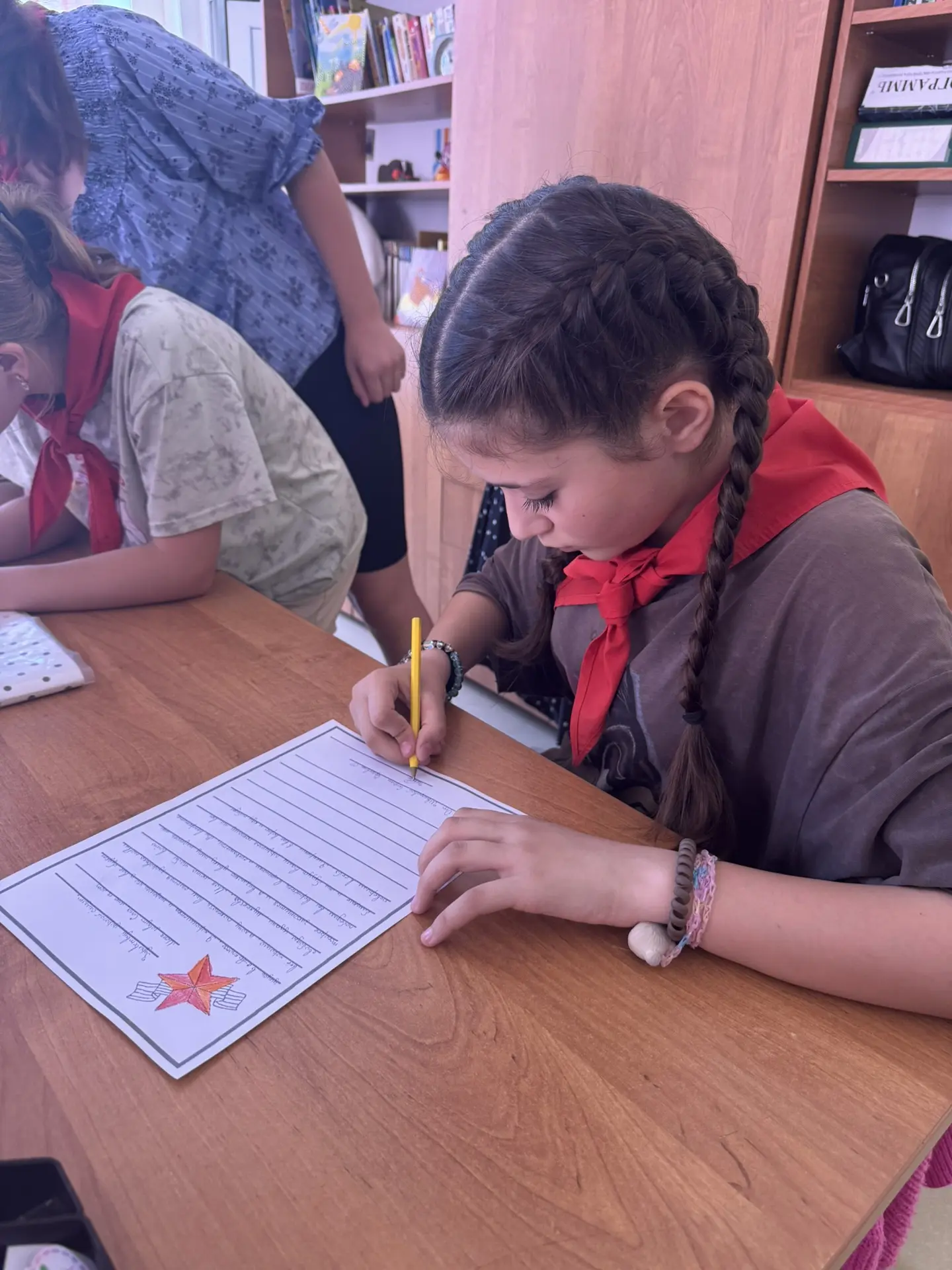 3 группа
Написали письма для наших военных солдат💕