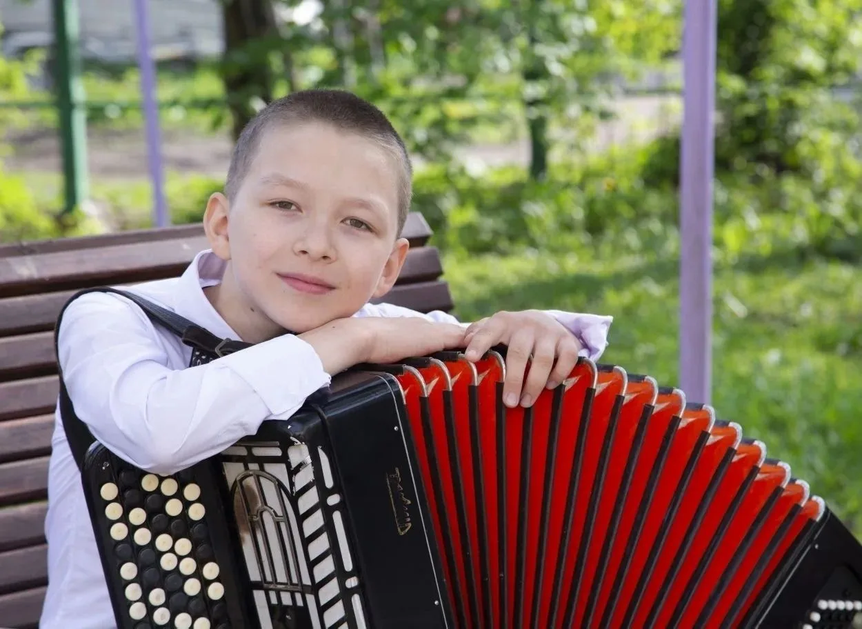 ЮНЫЙ БАЯНИСТ – ЛАУРЕАТ КОНКУРСА «РУССКИЙ НАПЕВ»
 
🎵Стали известны результаты VI Всероссийского откр