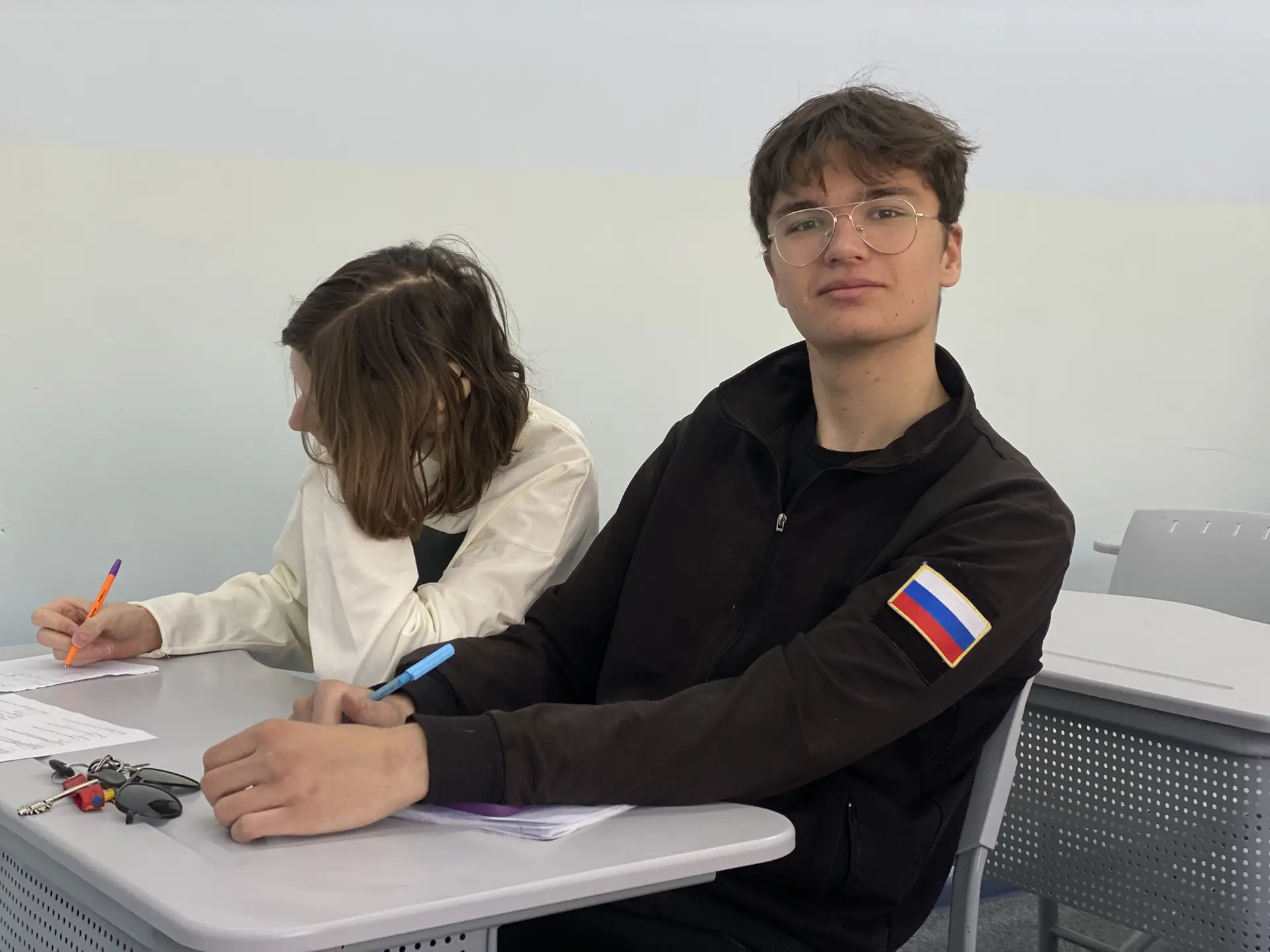 Сегодня в нашей школе прошло мероприятие, приуроченное ко Дню российского парламентаризма 🏫. Этот де
