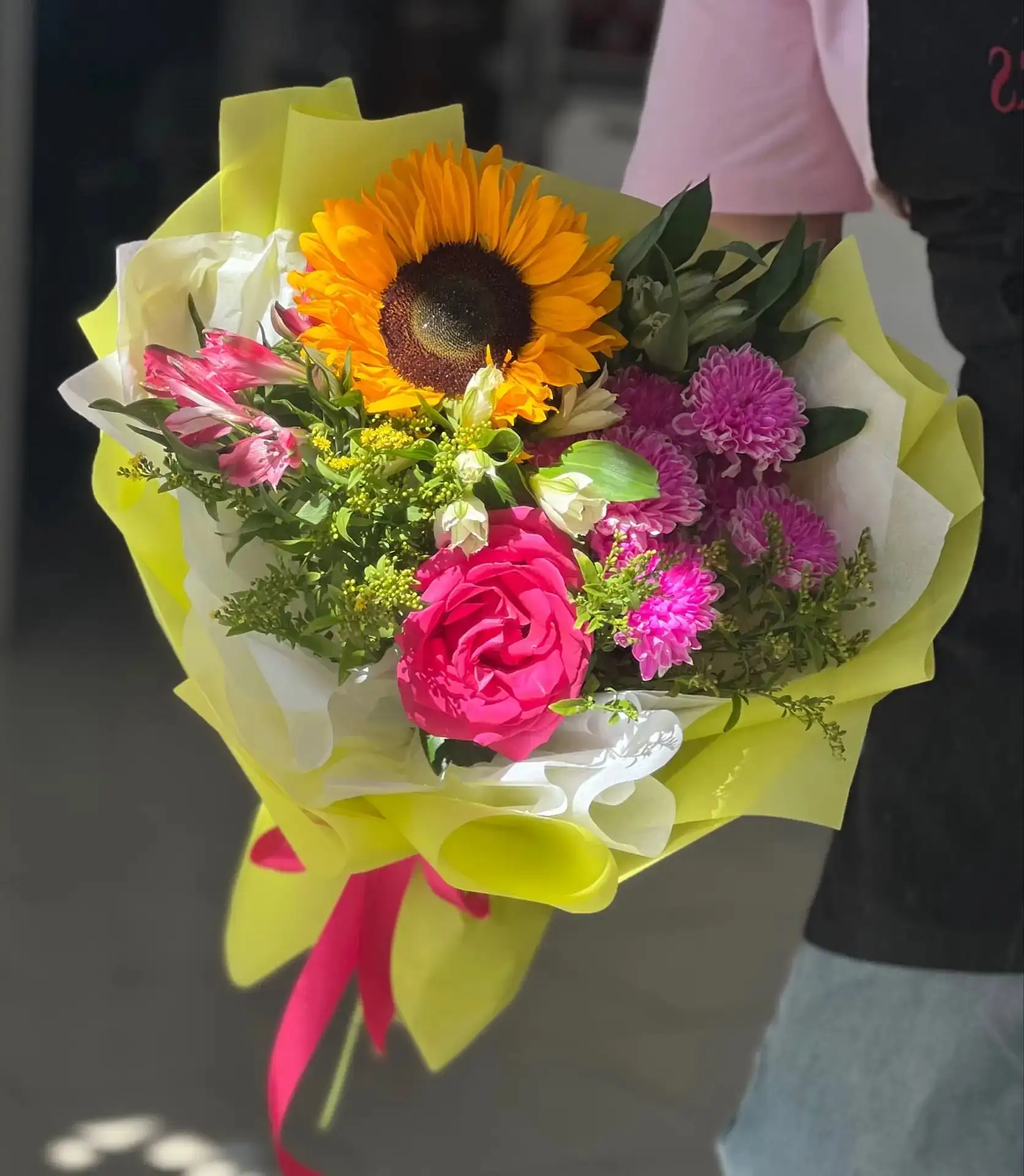 💛 Счастье — это когда дома стоят такие цветы.
