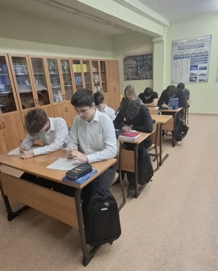📚Учащиеся 10-11 классов активно участвуют в акции «Избирательный диктант», проверяя свои знания о вы