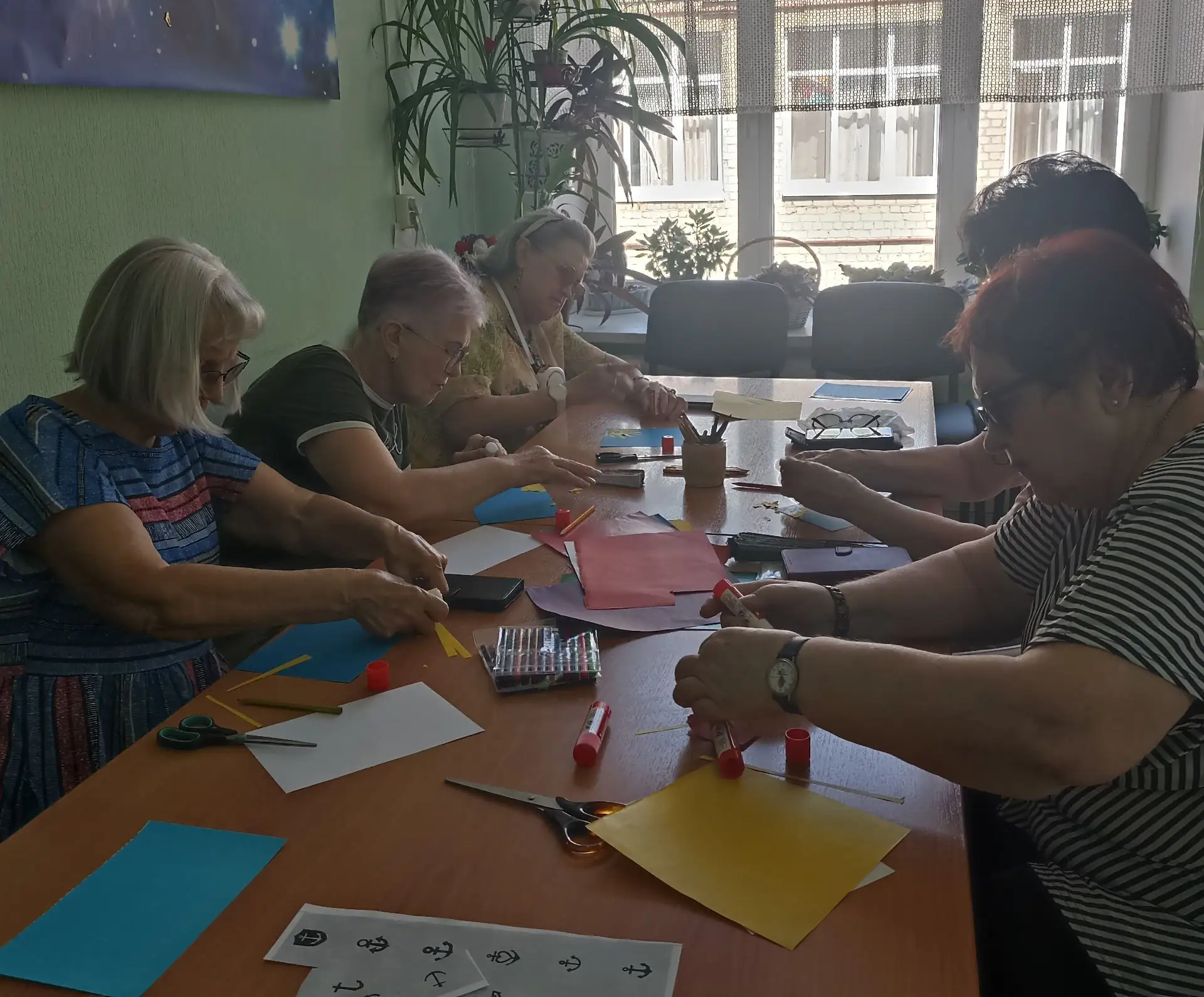 Сегодня получатели социальных услуг отделения дневного пребывания КЦСОН г. Саратова оку...